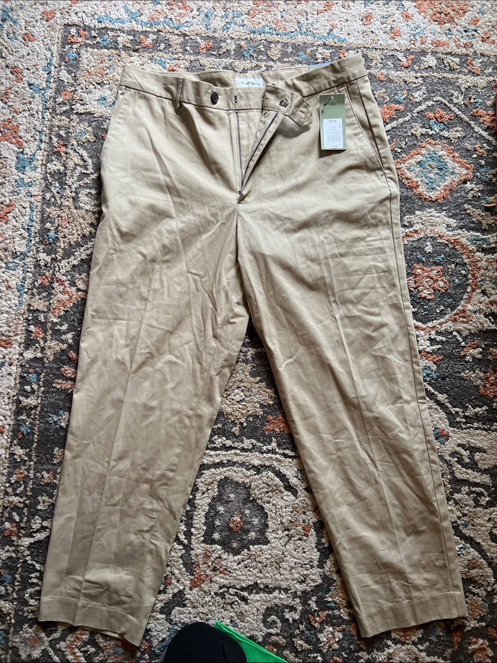 Women's High-Rise Tapered Trousers in Khaki